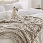 Soft Fleece Throw Blanket – Ultra-Warm Cozy Blanket for Bed & Sofa, Lightweight All-Season Comfort