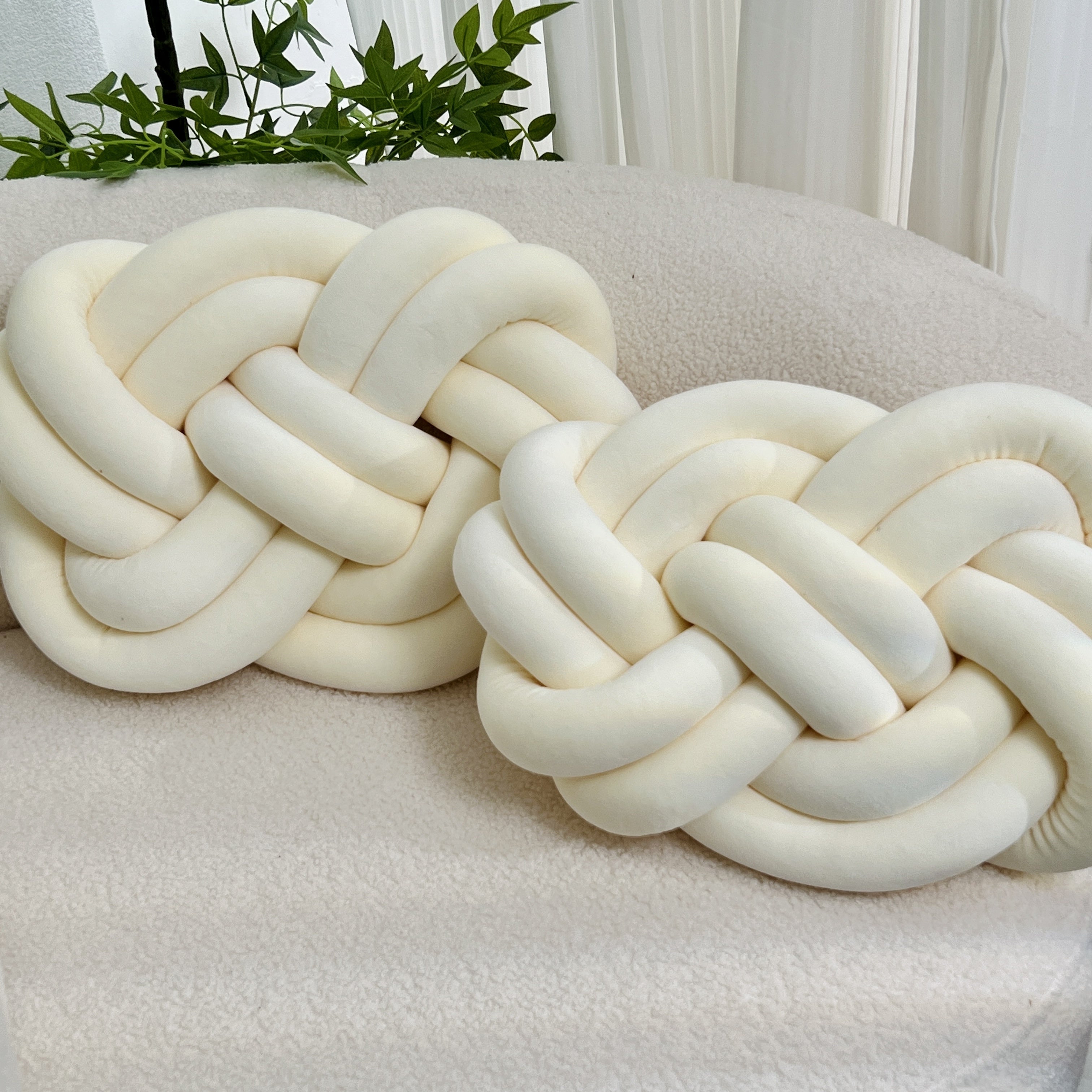 Decorative Button Ball Cushions for Sofa and Bed