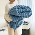 Soft Fleece Throw Blanket – Ultra-Warm Cozy Blanket for Bed & Sofa, Lightweight All-Season Comfort