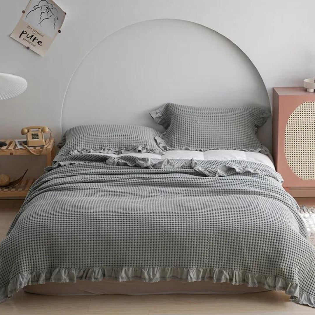 Soft Waffle Throw Blanket with Ruffled Edge