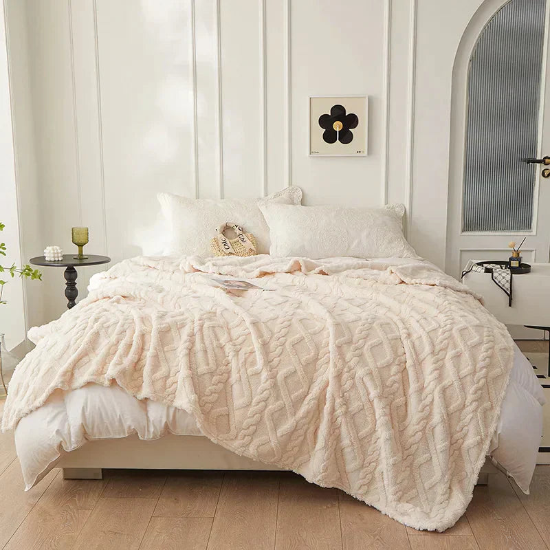 Plush Reversible Blanket with Sherpa Wool-Like Fleece