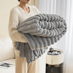 Soft Fleece Throw Blanket – Ultra-Warm Cozy Blanket for Bed & Sofa, Lightweight All-Season Comfort