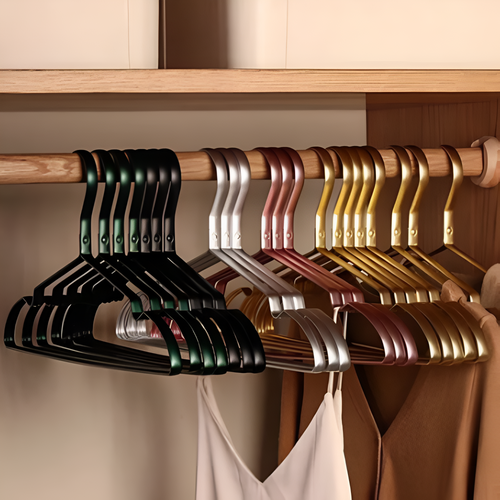 Aluminum Non-Slip Clothes Hangers Set - Space Saving & Durable 2