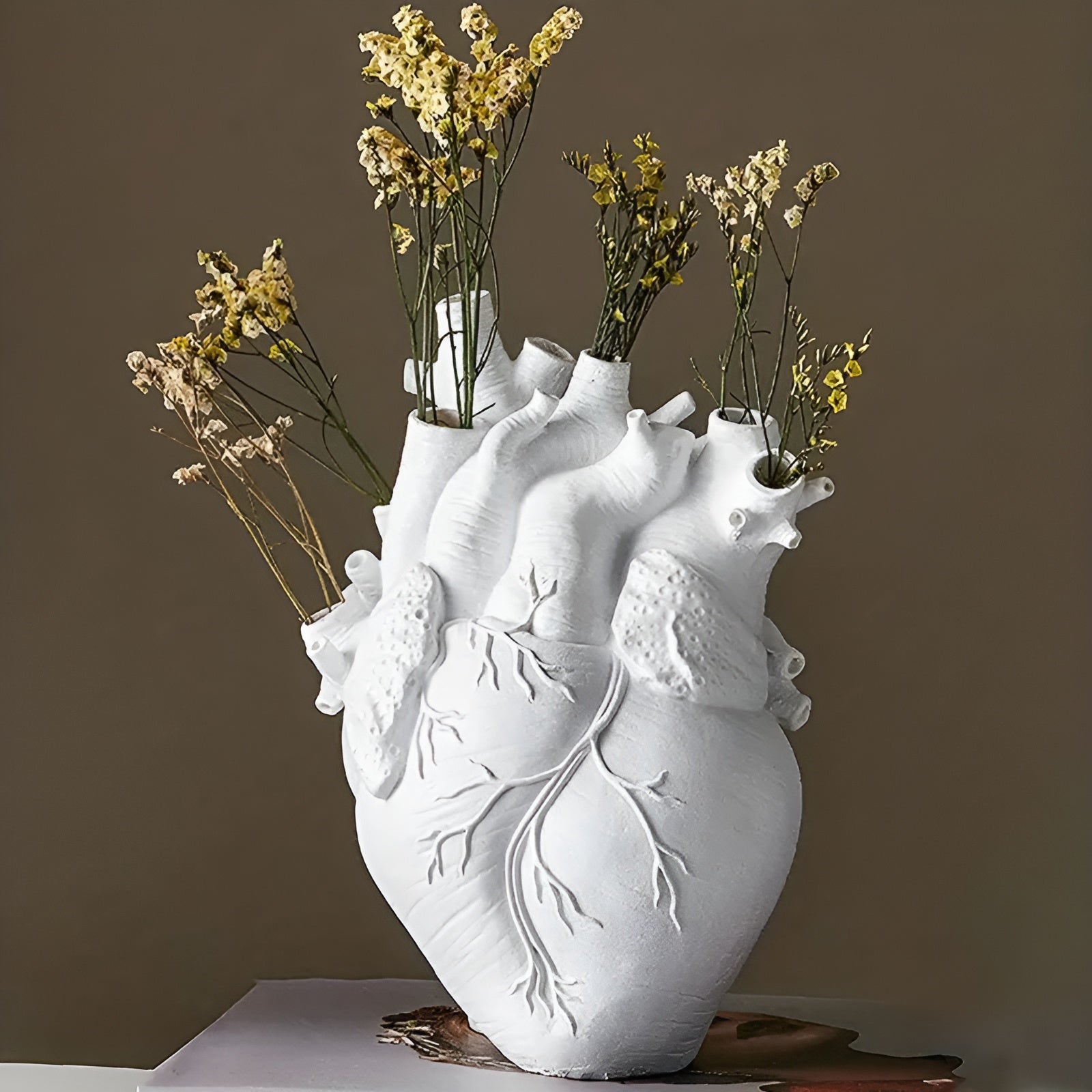 Bamboo vase – Heart-shaped design – Eco-friendly decor – Unique gift for weddings or housewarming 2