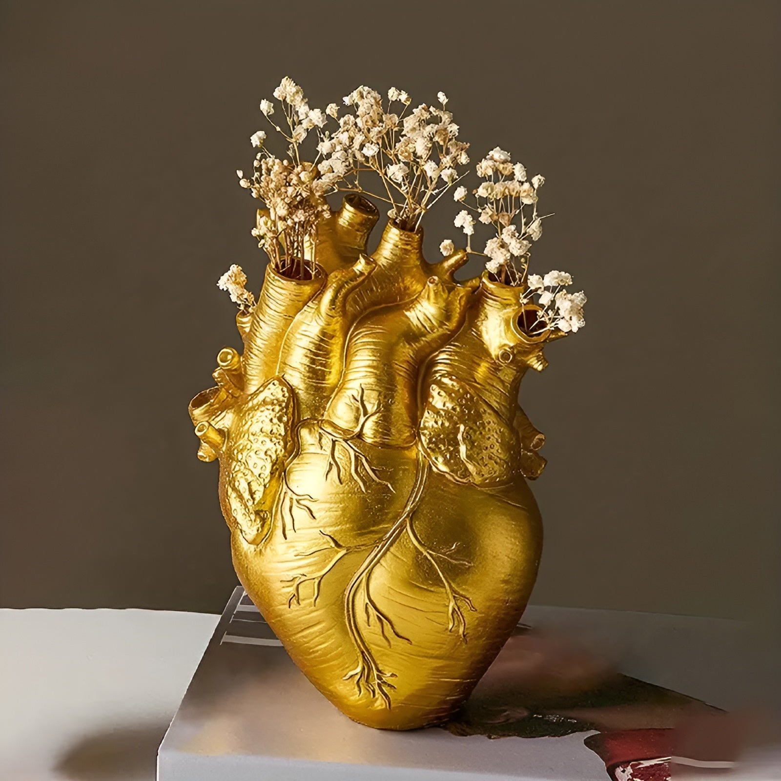 Bamboo vase – Heart-shaped design – Eco-friendly decor – Unique gift for weddings or housewarming 3
