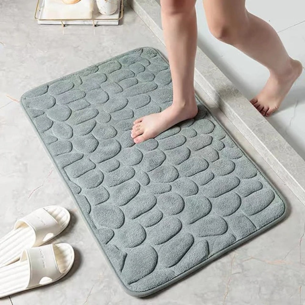 Bath mat – Plush coral – Cobblestone embossed design – Quick-drying and non-slip 1