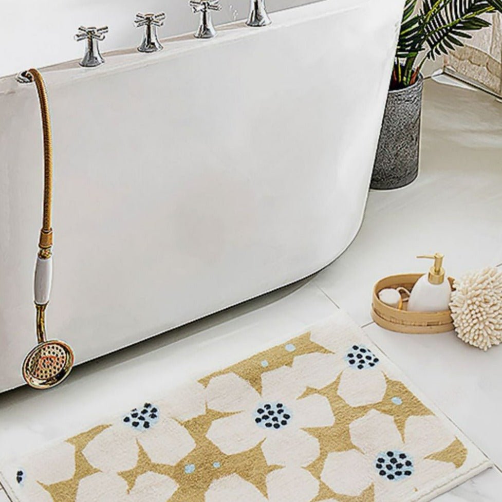 Bath mat – Quick-drying polyester – Non-slip backing – Retro flower design – Vibrant colors for any bathroom décor 3
