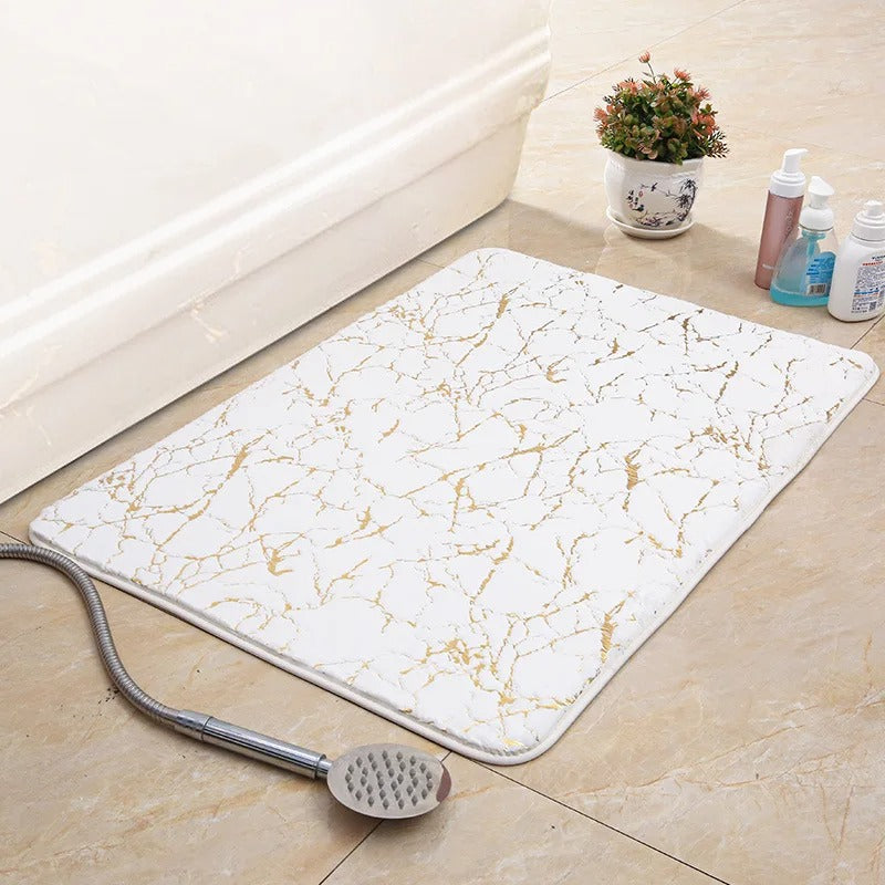 Bath mat – Soft faux fabric – Non-slip design – Washable for easy care 0