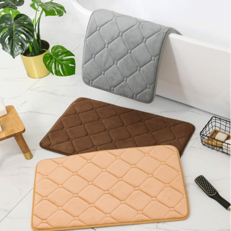 Bathroom mat – Plush fabric – Ultra-absorbent – Non-slip design – Various sizes and colors available 1