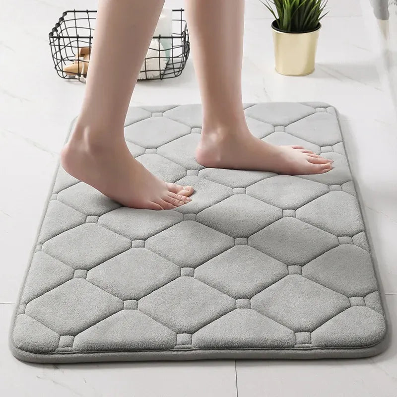 Bathroom mat – Plush fabric – Ultra-absorbent – Non-slip design – Various sizes and colors available 2