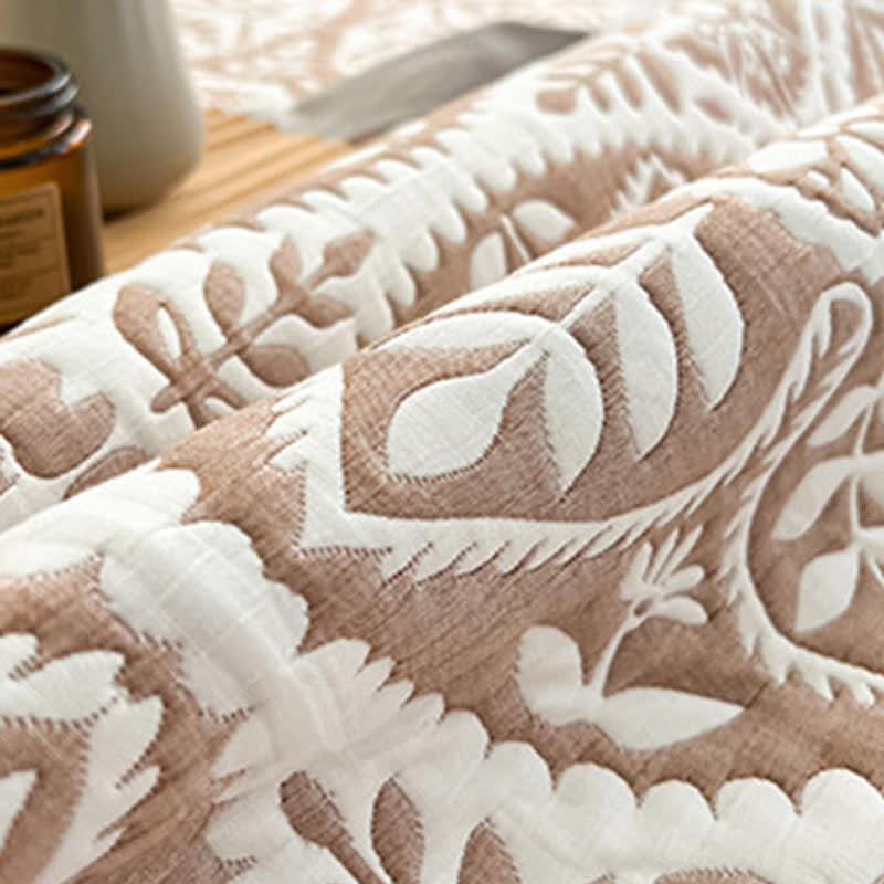 Bedding set – Cotton-polyester blend – Geometric leaf design – Modern and eco-friendly – Available in multiple sizes 2