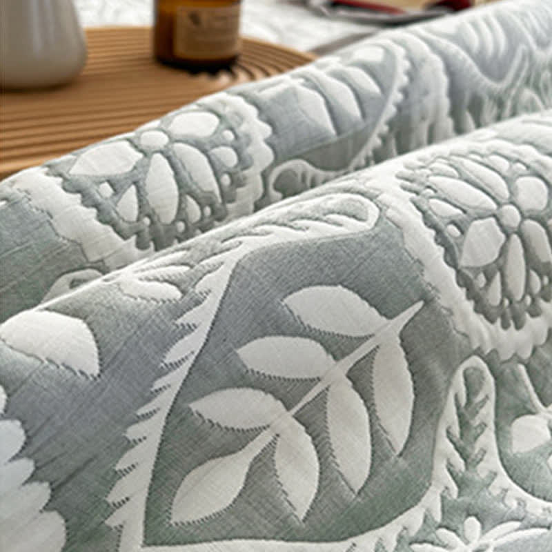 Bedding set – Cotton-polyester blend – Geometric leaf design – Modern and eco-friendly – Available in multiple sizes 5