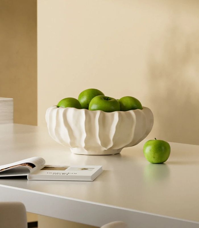 Ceramic fruit bowl – Handcrafted – Ivory white – Decorative wave design – Elegant centerpiece for home décor 2