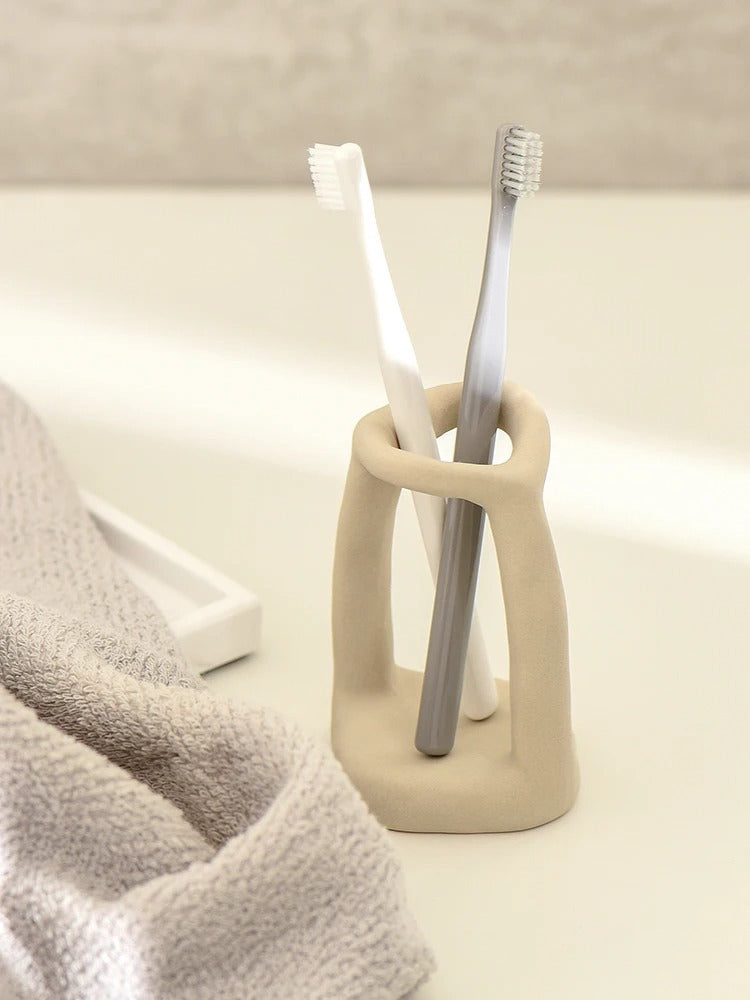 Ceramic holder – Premium material – Minimalist Nordic design – Versatile storage for bathroom or office – 3.1 x 3.1 x 4.5 in 5