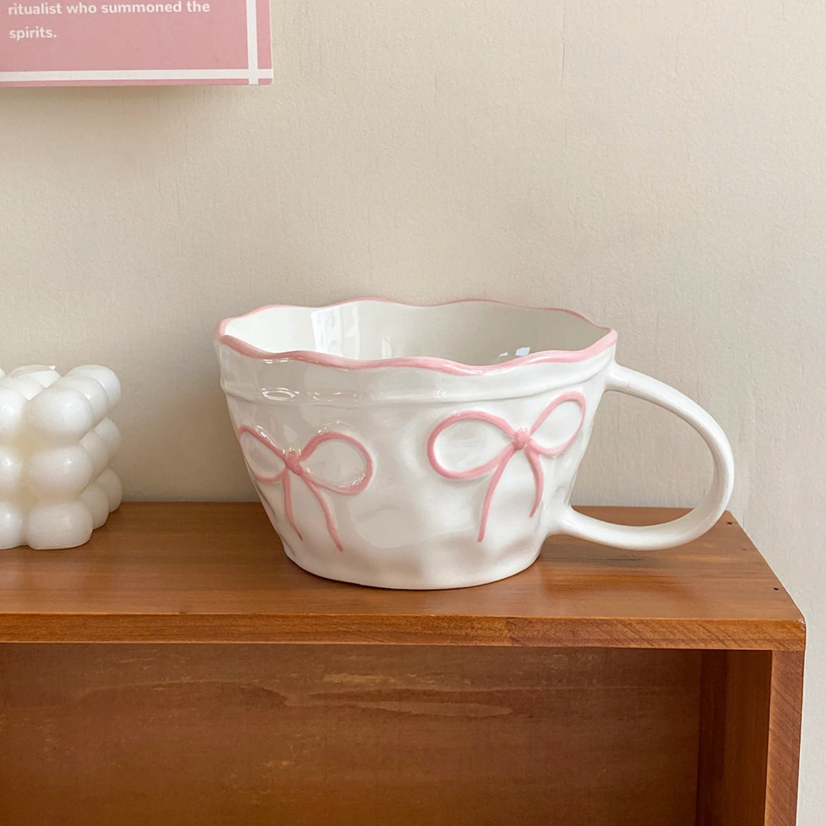 Ceramic mug – Elegant white with bow design – Large capacity – Perfect for home or gifts 5