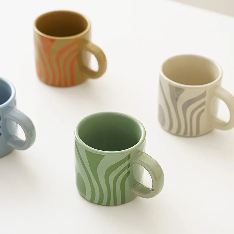 Ceramic mug – Geometric art design – Stylish and versatile – Perfect for coffee or tea – Dishwasher and microwave safe 2
