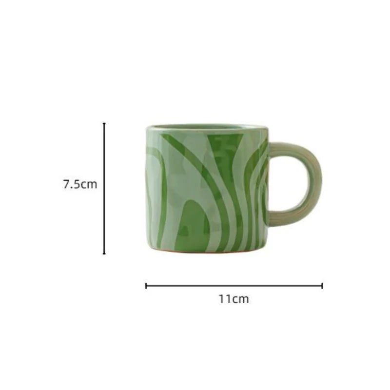 Ceramic mug – Geometric art design – Stylish and versatile – Perfect for coffee or tea – Dishwasher and microwave safe 4