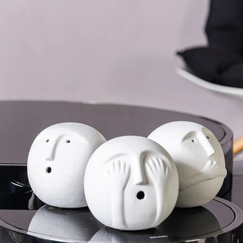 Ceramic sculpture – Handcrafted minimalist design – Abstract emotional faces – Modern home decor 5