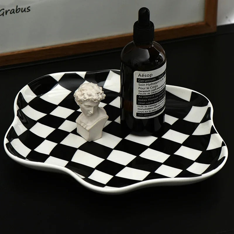 Ceramic serving tray – Checkered pattern – 9.1 in diameter – Stylish home decor piece 5