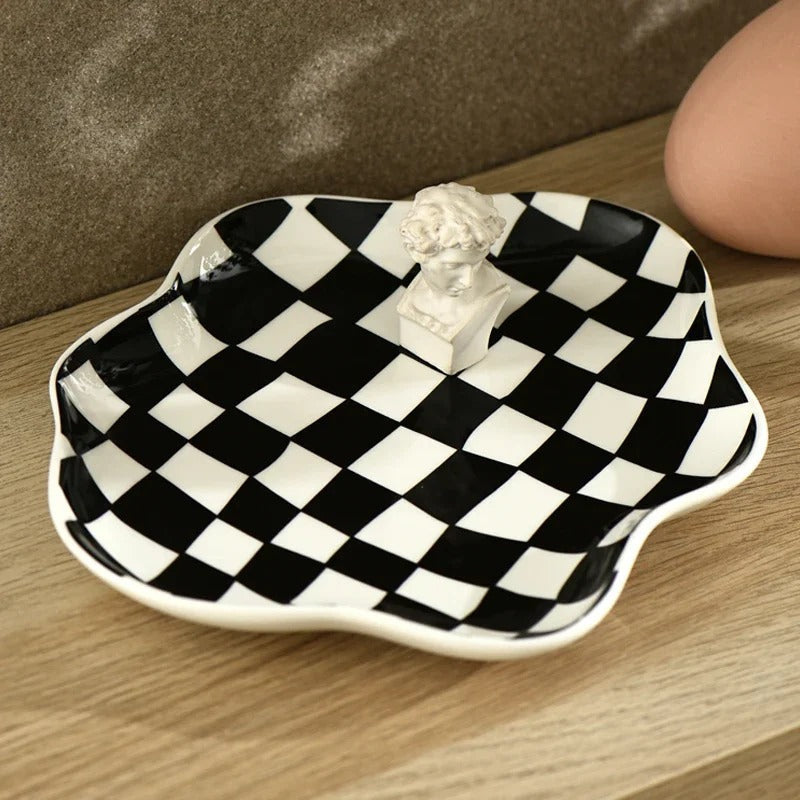 Ceramic serving tray – Checkered pattern – 9.1 in diameter – Stylish home decor piece 6