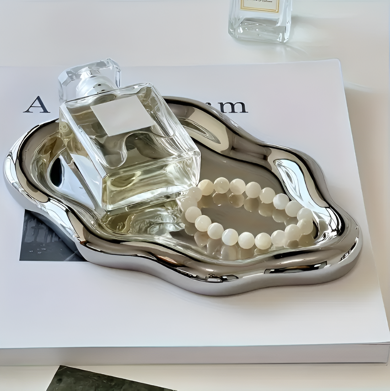 Ceramic tray – Elegant white cloud design – Multifunctional jewelry and accessory organizer – 7.5 x 5.1 in 8