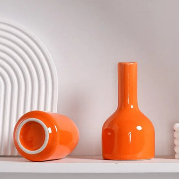 Ceramic vase – Sleek minimalist design – Vibrant orange – Modern home decor 2