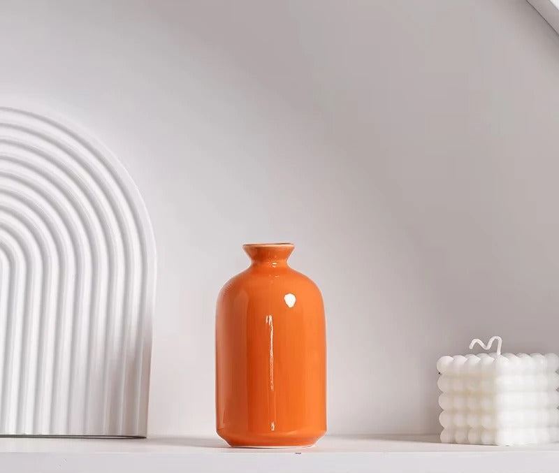 Ceramic vase – Sleek minimalist design – Vibrant orange – Modern home decor 5