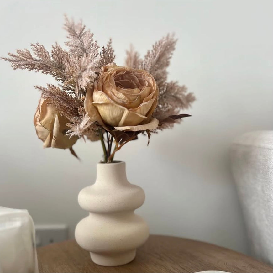 Ceramic vase – Wavy design – White color – Nordic style home decor 6