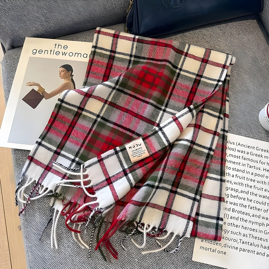 Chic Collection | Cashmere Scarf with Checked Pattern Ð Luxurious Warmth for Women 3