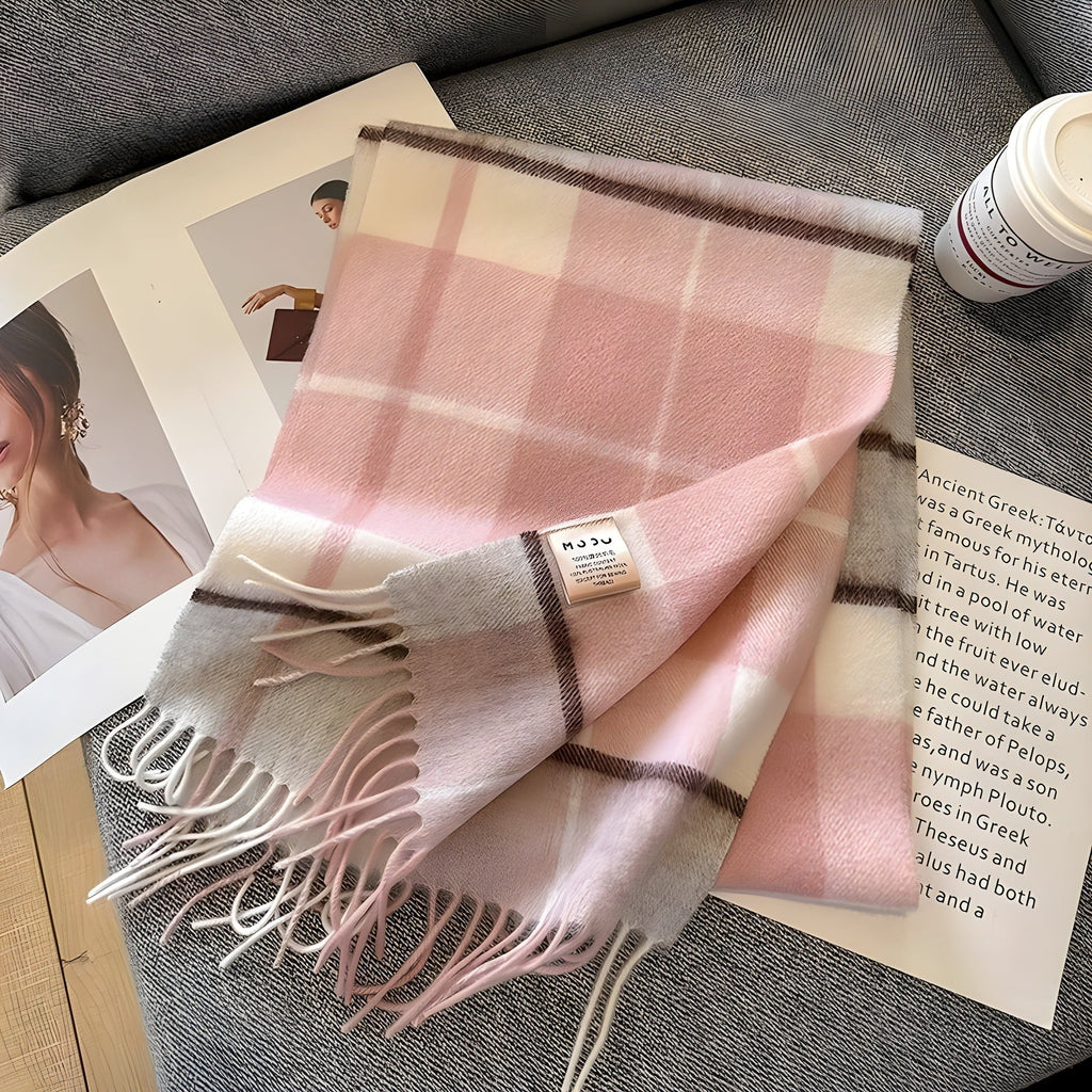 Chic Collection | Cashmere Scarf with Checked Pattern Ð Luxurious Warmth for Women 8