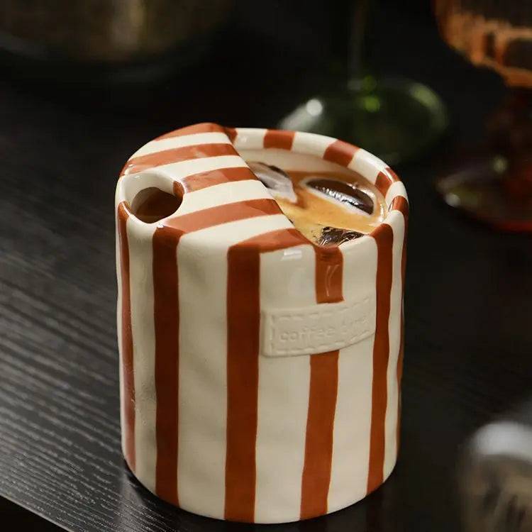 Coffee mug – Hand-painted ceramic – Multi-colored retro stripes – Insulated and eco-friendly 3