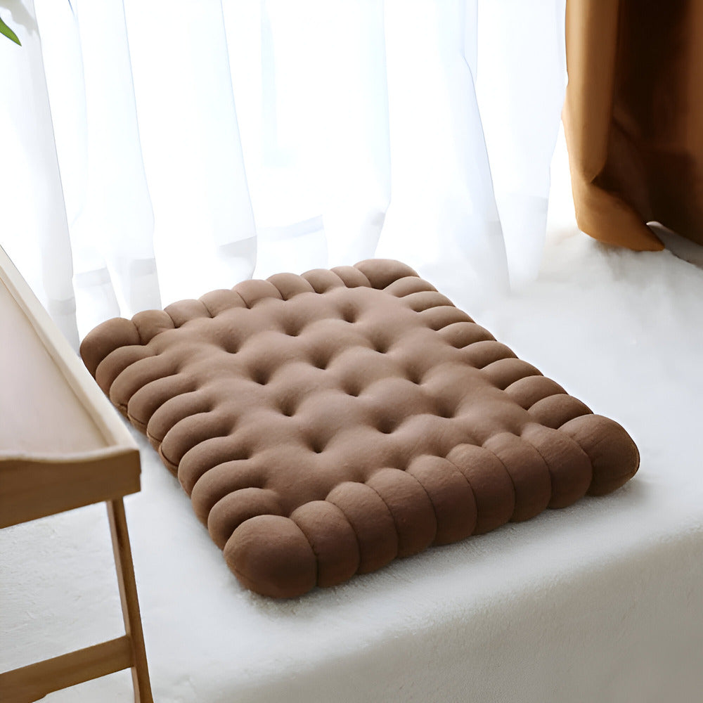 Cookie-shaped pillow – Soft fabric – Whimsical home decor – Unique gift for cookie lovers – 17.7 x 17.7 in 2