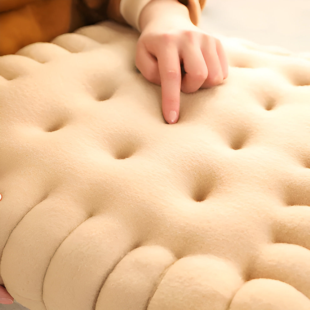 Cookie-shaped pillow – Soft fabric – Whimsical home decor – Unique gift for cookie lovers – 17.7 x 17.7 in 7