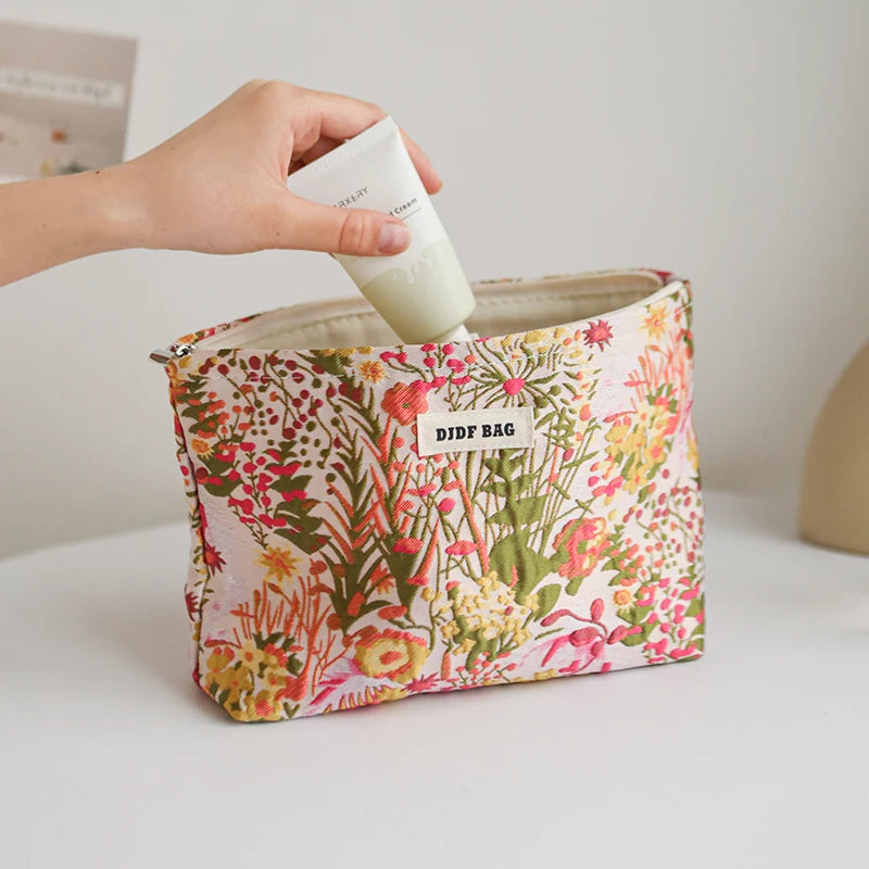 Cosmetic bag – Durable fabric – Green seaweed design – Large capacity travel makeup bag with multiple compartments 2