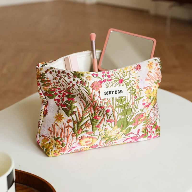 Cosmetic bag – Durable fabric – Green seaweed design – Large capacity travel makeup bag with multiple compartments 4