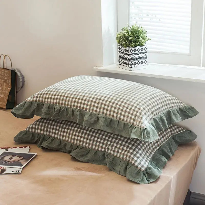 Cotton Pillowcase Pair with Floral Edge Decor, Standard Size, Soft and Breathable for Kids and Adults 1