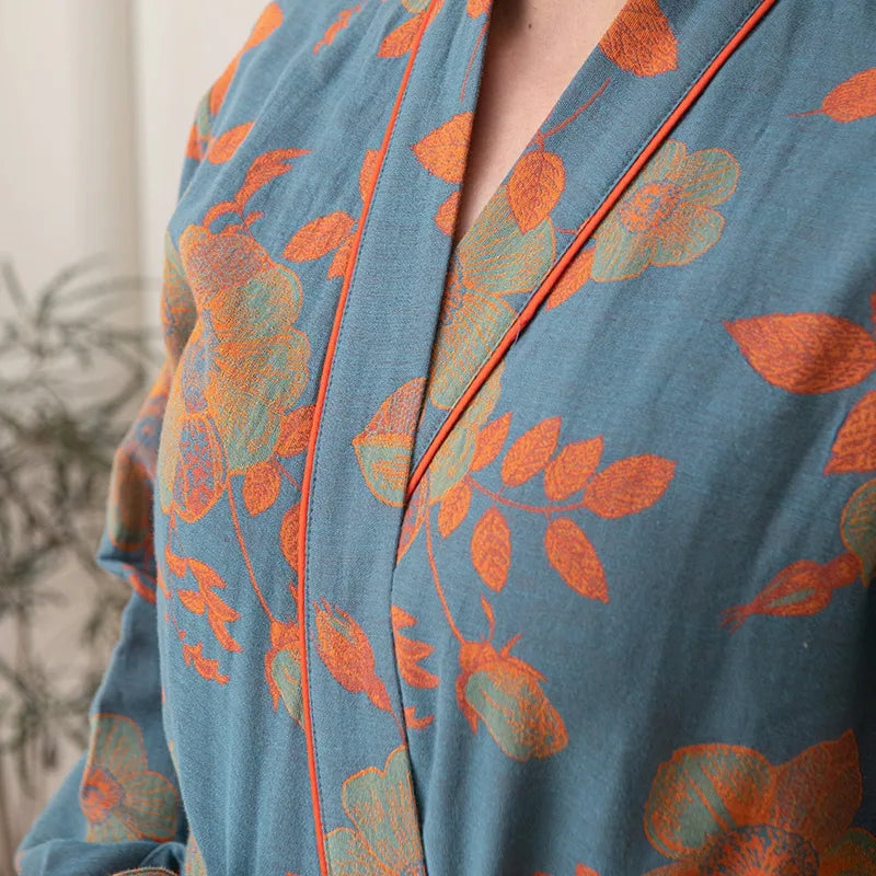Cotton gauze kimono bathrobe – Lightweight and cozy – Floral print – One size fits S–L 3