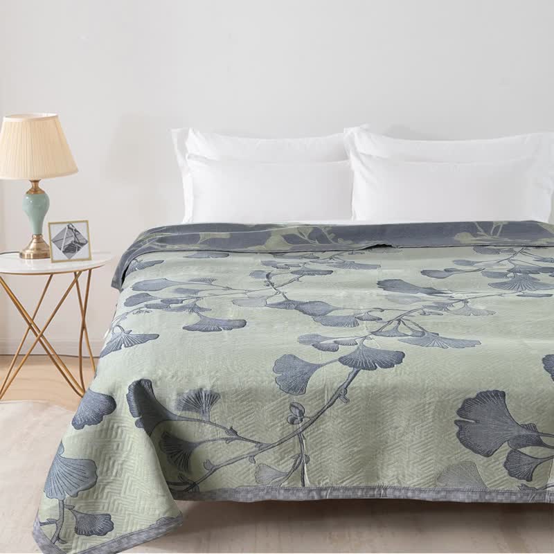 Cotton gauze quilt – Reversible Ginkgo leaf design – Eco-friendly summer blanket – Lightweight and breathable 1