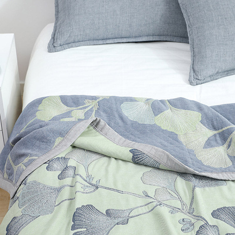 Cotton gauze quilt – Reversible Ginkgo leaf design – Eco-friendly summer blanket – Lightweight and breathable 5