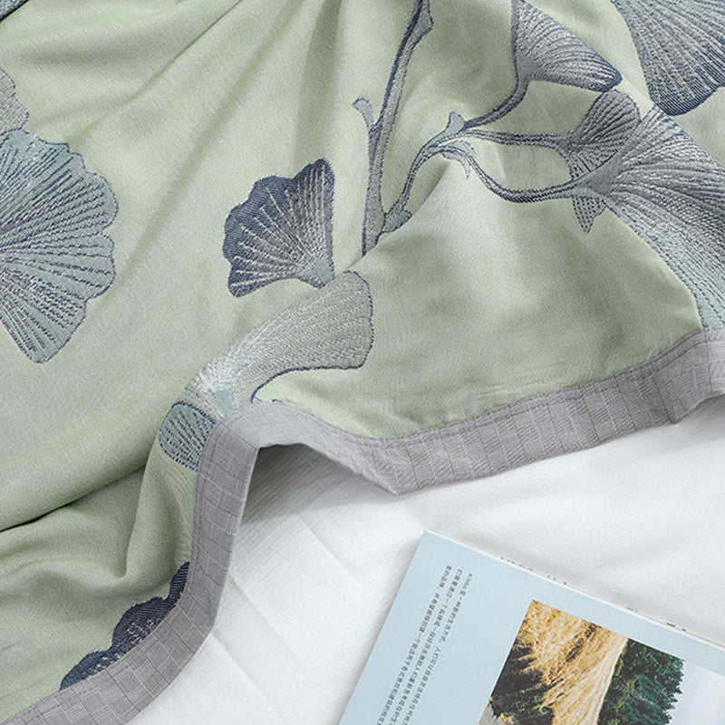 Cotton gauze quilt – Reversible Ginkgo leaf design – Eco-friendly summer blanket – Lightweight and breathable 6