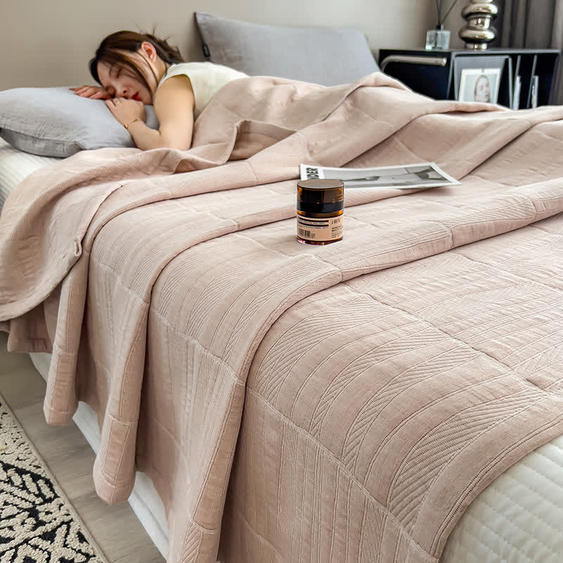 Cotton muslin quilt – Lightweight and soft – Minimalist stripe design – Perfect for summer nights 8