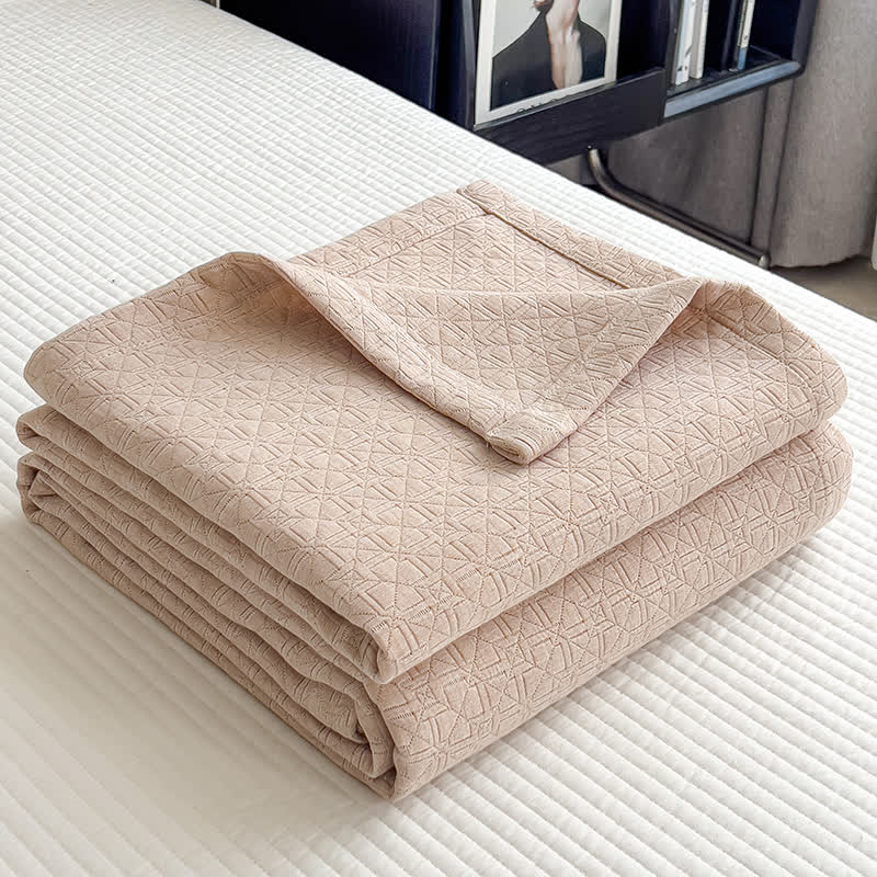 Cotton muslin quilt – Lightweight triple-layer – Geometric grid design – Modern minimalist bedding 7