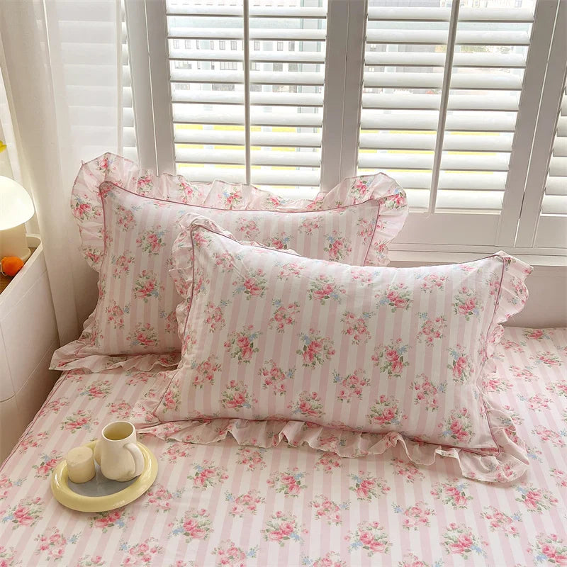 Cotton pillow cases – Floral design – Standard pillow size – Soft and breathable bedding accessory 1