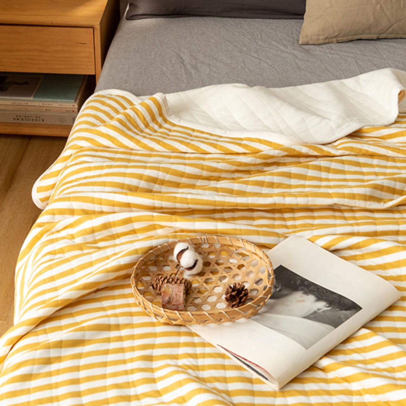 Cotton quilt – Lightweight and breathable – Soft summer comfort – Available in multiple sizes 2