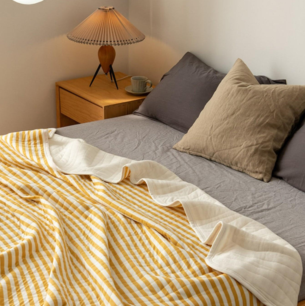 Cotton quilt – Lightweight and breathable – Soft summer comfort – Available in multiple sizes 3