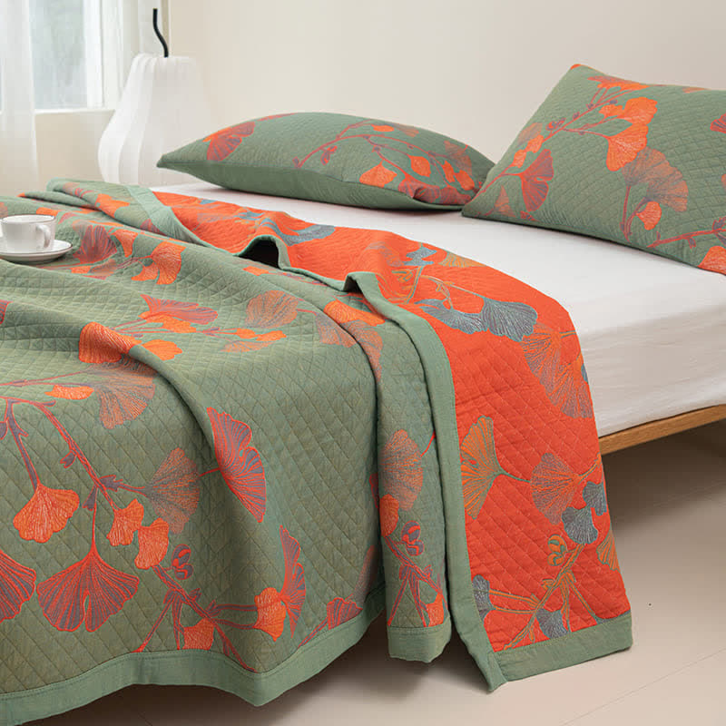 Cotton quilt – Orange ginkgo leaf pattern – Reversible design – Soft and breathable bedding – King size 6