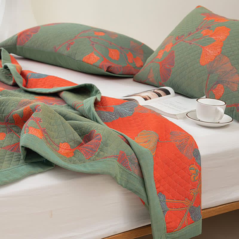Cotton quilt – Orange ginkgo leaf pattern – Reversible design – Soft and breathable bedding – King size 7