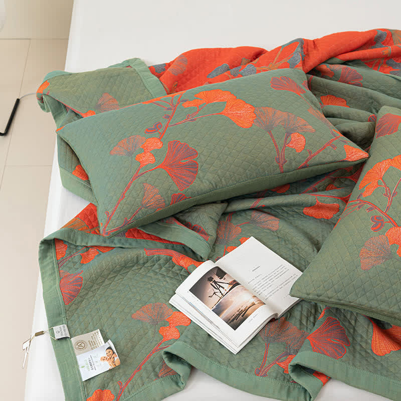 Cotton quilt – Orange ginkgo leaf pattern – Reversible design – Soft and breathable bedding – King size 8
