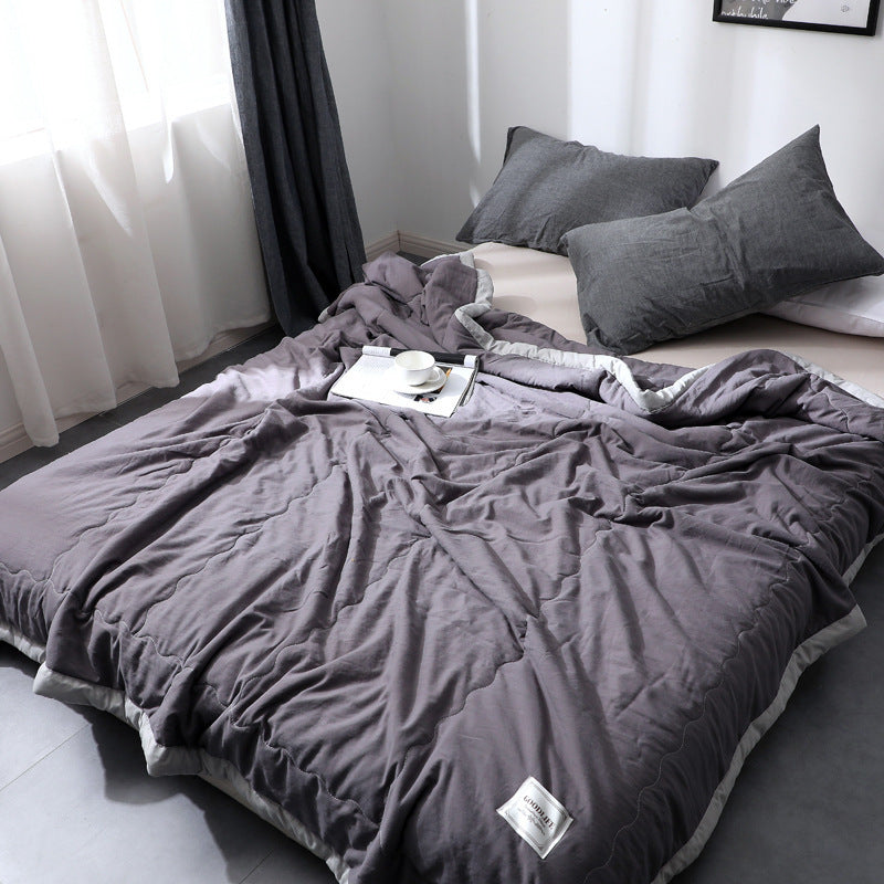 Cotton summer quilt – Lightweight and breathable – Ideal for warm nights and lounging 5