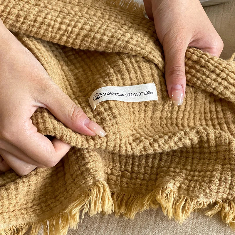 Cotton throw blanket – Lightweight crinkle texture – Tassel trim – Perfect for summer nights 3